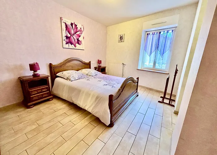 La Coccinelle- Familial, & Sauna Lafrançaise