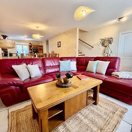 La Coccinelle- Familial, & Sauna Lafrançaise