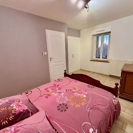 La Coccinelle- Familial, & Sauna Дом отдыха Lafrancaise