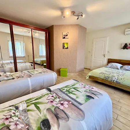 Coccinelle - Sauna,jacuzzi,calme Hébergement de vacances *
