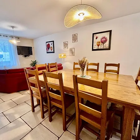 La Coccinelle- Familial, & Sauna *