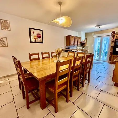 La Coccinelle- Familial, & Sauna