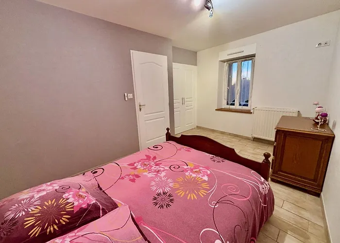 La Coccinelle- Familial, & Sauna Дом отдыха Lafrancaise