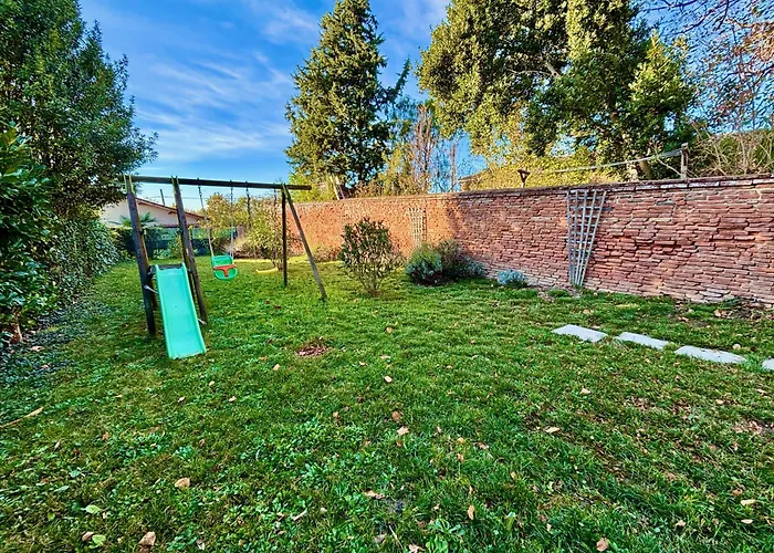 La Coccinelle- Familial, & Sauna Дом отдыха *