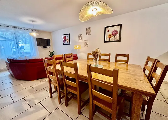 La Coccinelle- Familial, & Sauna *